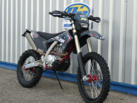 AJP  240 SPR EXTREME