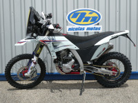 AJP PR7