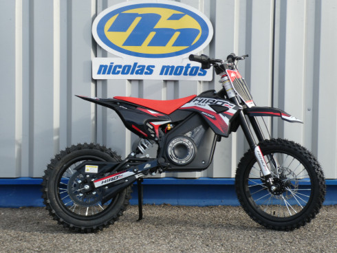 APOLLO MOTORS ROCKET